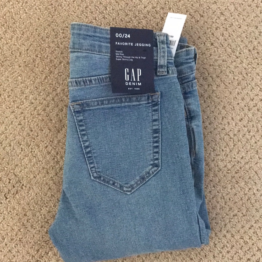 Gap Jegging